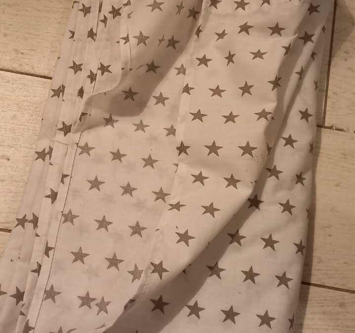 Cortina de baño de tela estrellas