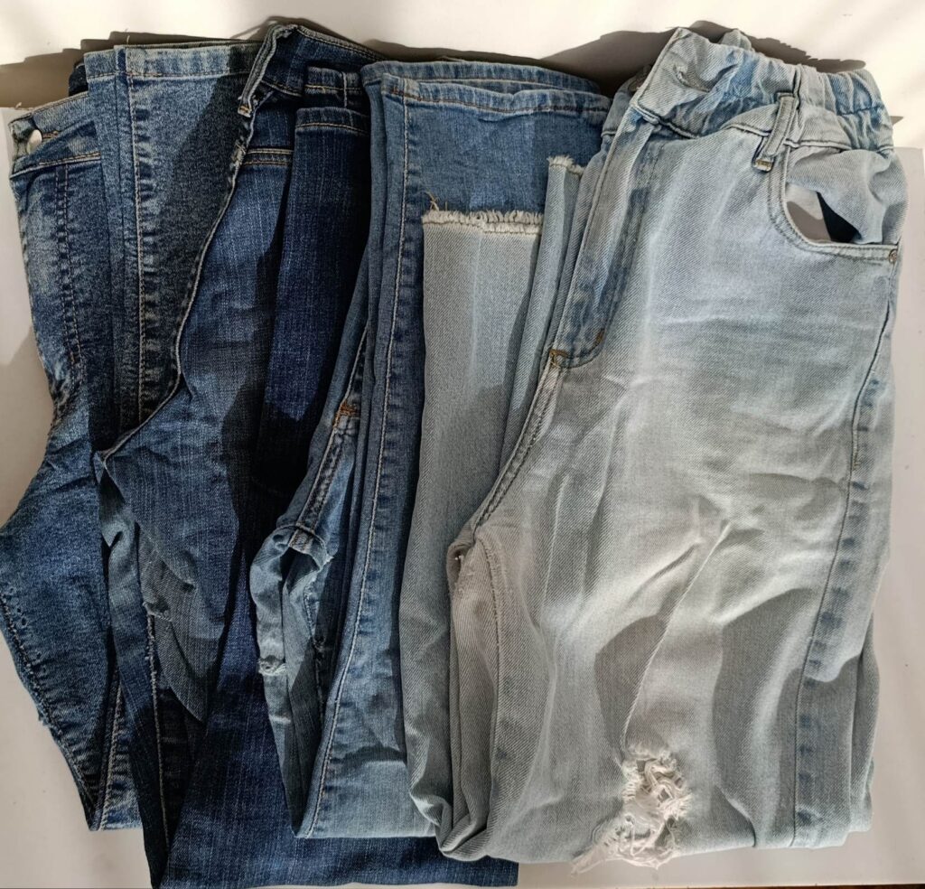 Jeans elastizados rotos