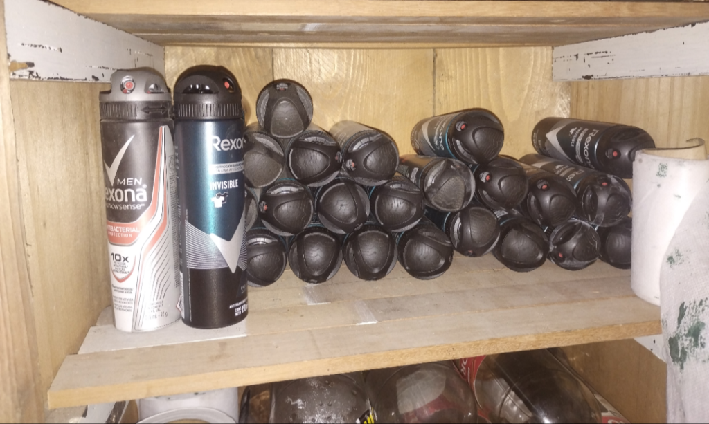 Latas de desodorante