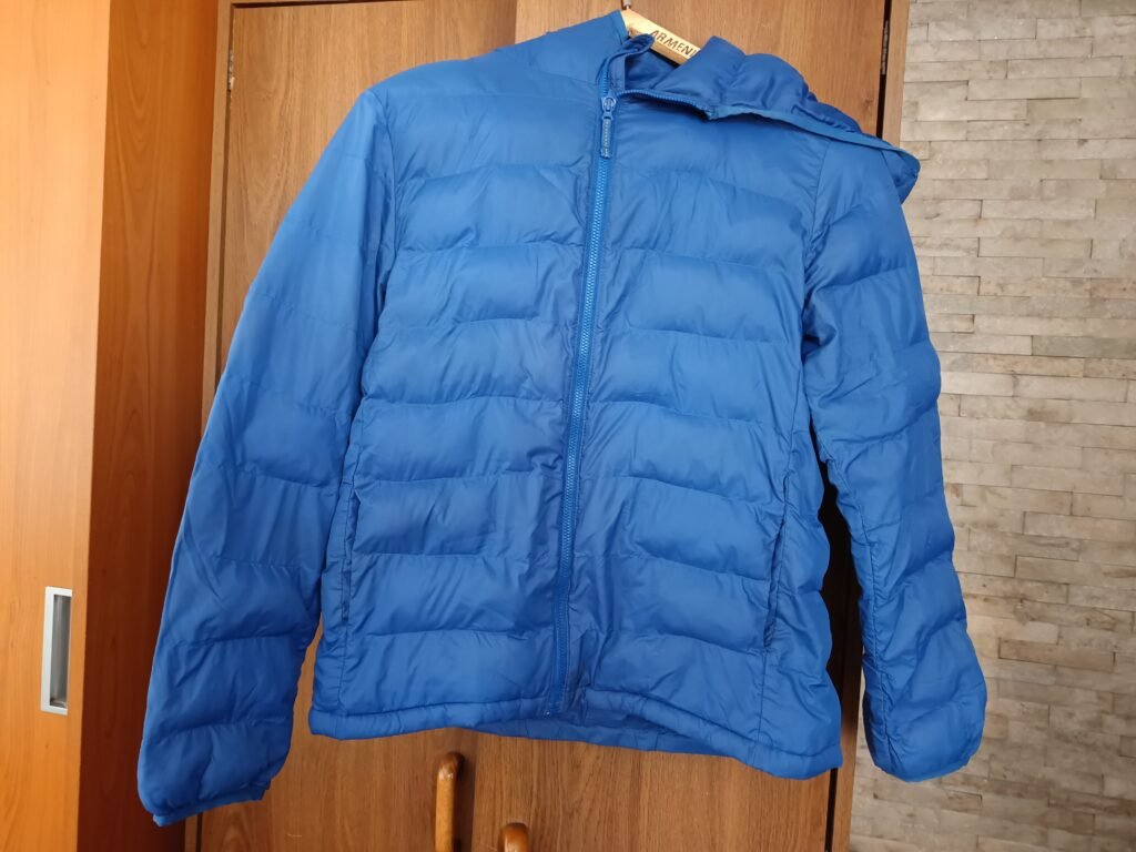 Campera UNIQLO infantil