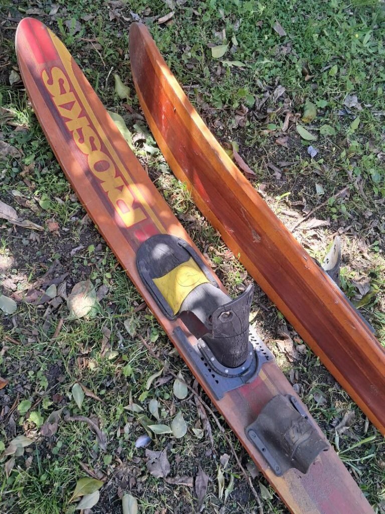 Esquíes retro