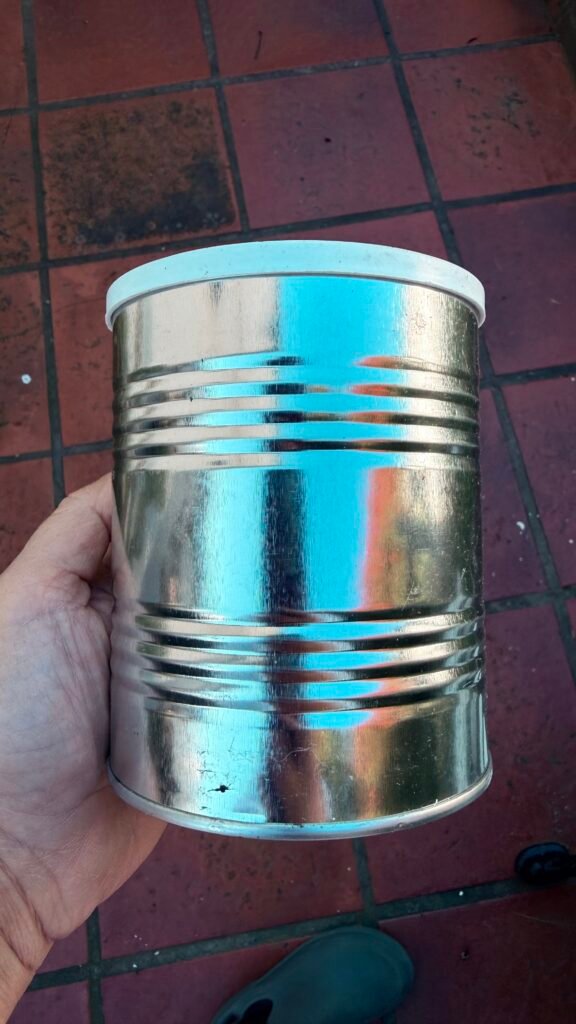 Latas 350g. con tapa