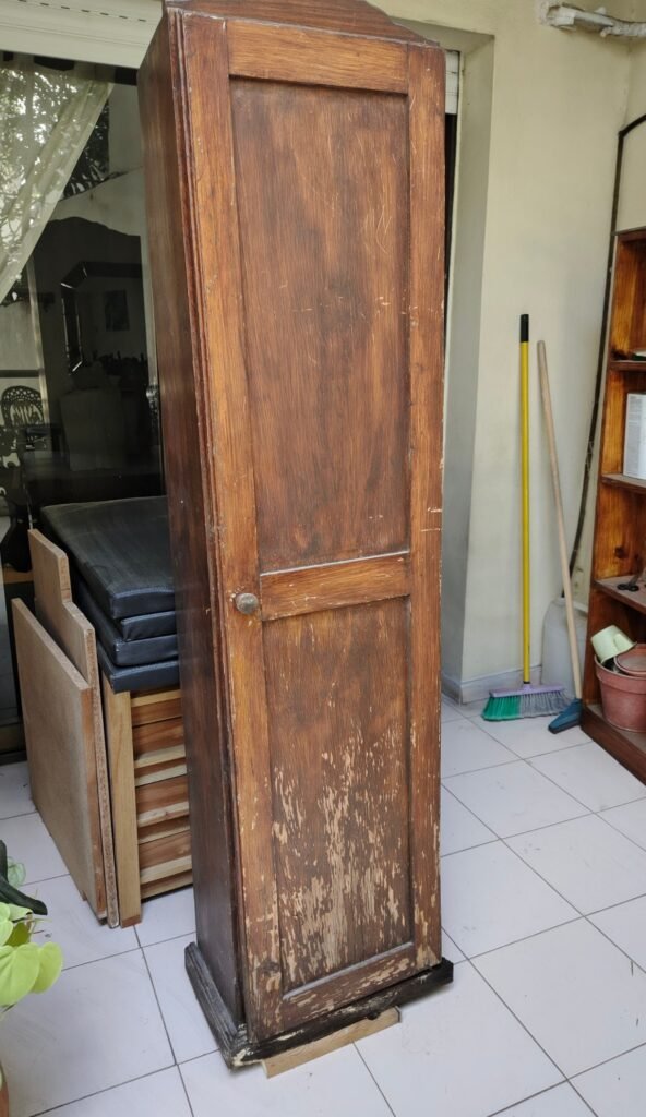 Mueble de madera